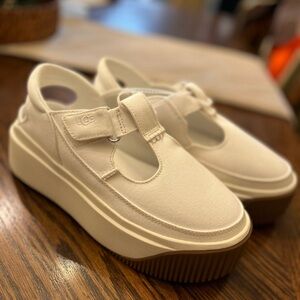 Ez-Duzzit T-Strap Canvas Platform Mary Jane Sneakers